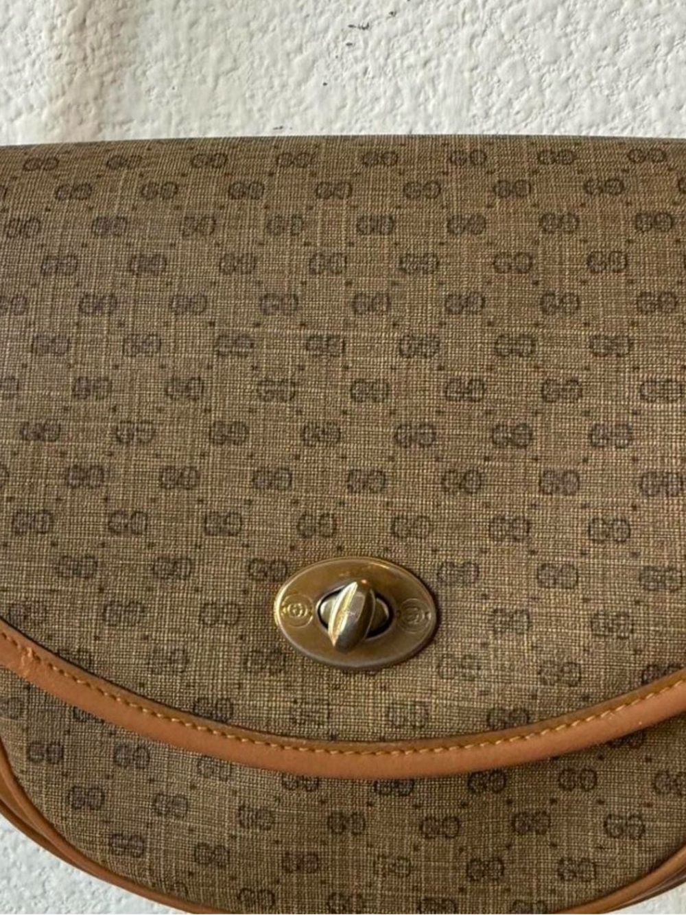 Vintage Gucci Micro GG Canvas Brown Leather Crossbody Bag 001.29.0980